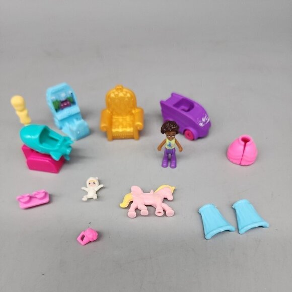 Polly Pocket Huge  lot of figures and accessories Mixed Lot - Picture 1 of 5